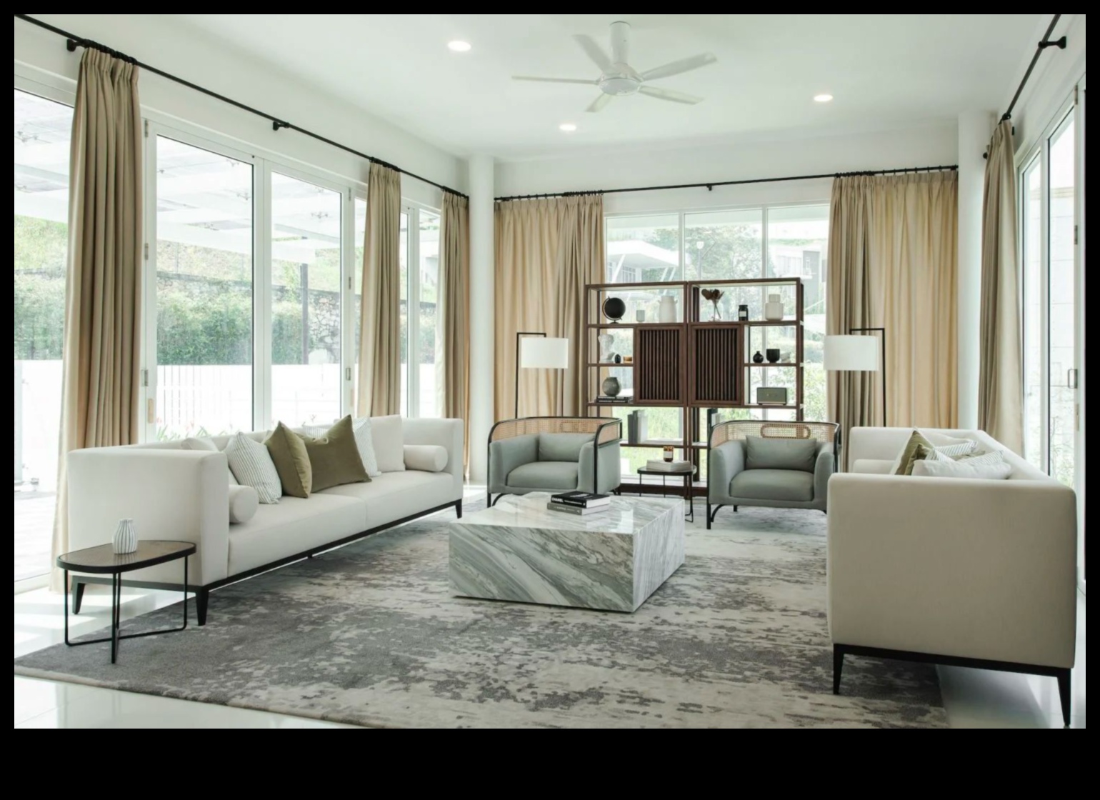 Gluds izsmalcinātība Minimālisma stila spēks interjera dizainā 3 Gluds izsmalcinātība: minimālisma stila spēks