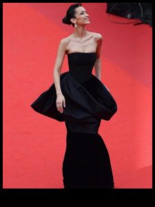 Celeb Chic: slavenību tērpi, kas rada eleganci