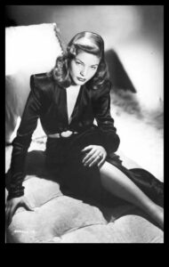 Golden Era Glam: retro tērpi vecās Holivudas pieskārienam