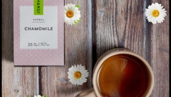 Malkojiet un atpūtieties: kopjiet savu ķermeni ar kumelīšu burvību