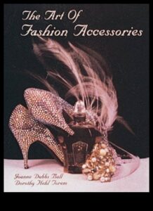 Pašizpausmes māksla: DIY mode un aksesuāri