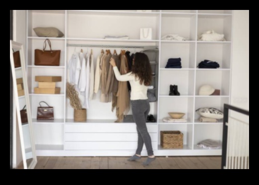 Stila audekls: krāsojiet savu drēbju skapi ar modes krāsām